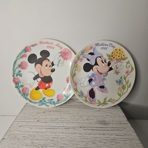 Grolier Disney Mickey & Minnie Mouse Mother's day collector plates